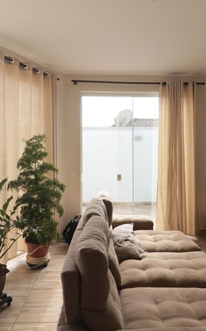 Casa à venda com 293m², 4 quartos e 6 vagasSala