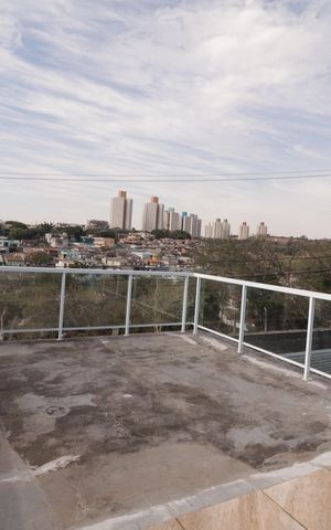 Casa à venda com 293m², 4 quartos e 6 vagasQuintal