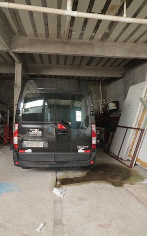 Casa à venda com 293m², 4 quartos e 6 vagasGaragem