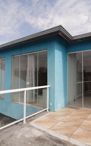 Casa à venda com 293m², 4 quartos e 6 vagasQuintal