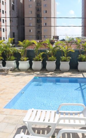 Apartamento à venda com 128m², 3 quartos e 3 vagasÁrea comum - Piscina