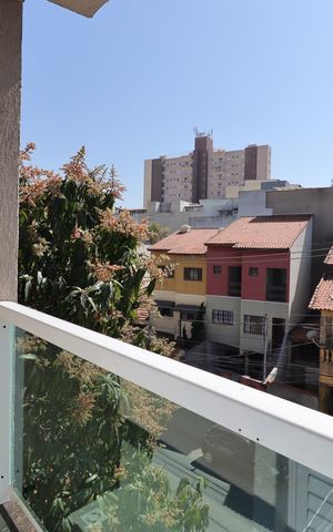 Apartamento à venda com 100m², 2 quartos e 1 vagaSacada da Suíte