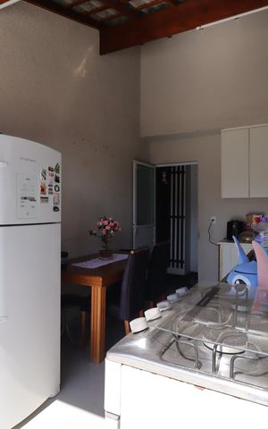 Apartamento à venda com 100m², 2 quartos e 1 vagaCozinha