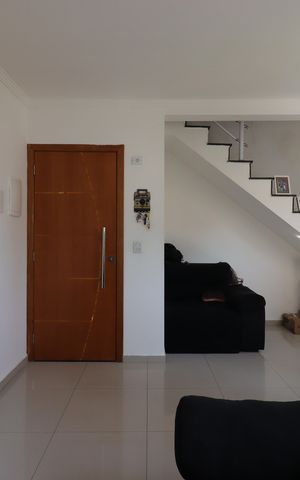 Apartamento à venda com 100m², 2 quartos e 1 vagaSala