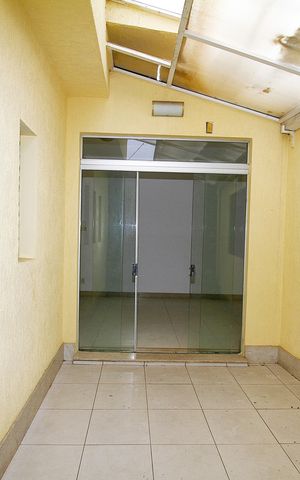 Casa à venda com 366m², 4 quartos e 6 vagasÁrea Externa