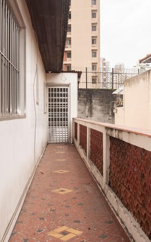 Casa para alugar com 160m², 2 quartos e 1 vagaAcesso lateral