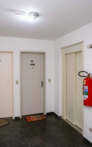 Apartamento à venda com 48m², 2 quartos e 1 vagaHall de entrada