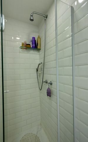 Apartamento à venda com 56m², 2 quartos e 1 vagaBanheiro Social