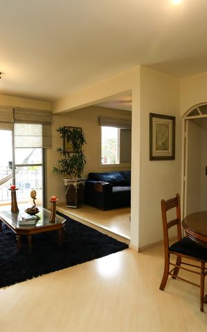 Apartamento à venda com 81m², 2 quartos e 2 vagas Apartamento à venda com 81m², 2 quartos e 2 vagasSala