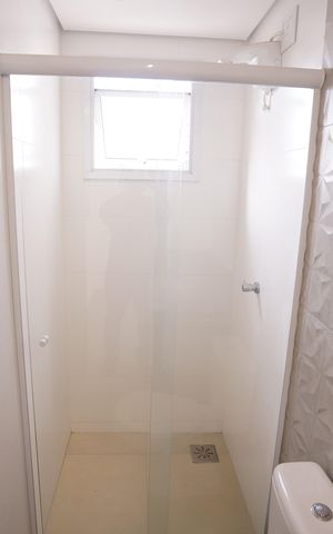 Apartamento à venda com 61m², 2 quartos e 1 vaga Apartamento à venda com 61m², 2 quartos e 1 vagaBanheiro social