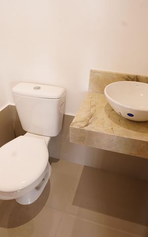 Apartamento à venda com 61m², 2 quartos e 1 vaga Apartamento à venda com 61m², 2 quartos e 1 vagaLavabo da Sala/Cozinha