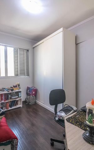 Casa à venda com 190m², 3 quartos e 2 vagasQuarto 3