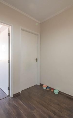 Casa à venda com 190m², 3 quartos e 2 vagasCorredor