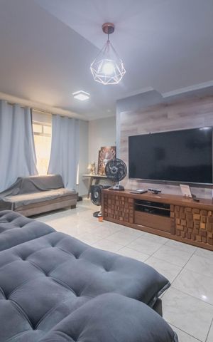 Casa à venda com 190m², 3 quartos e 2 vagasSala