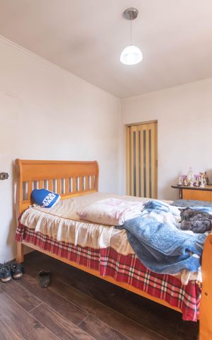 Casa à venda com 190m², 3 quartos e 2 vagasQuarto 2