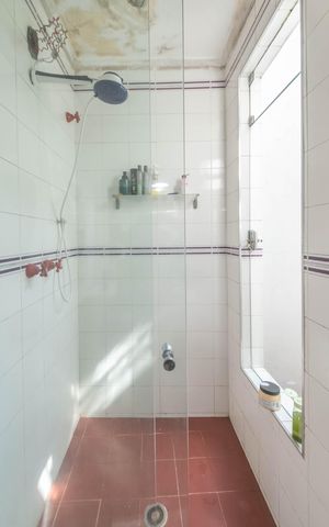 Casa à venda com 190m², 3 quartos e 2 vagasBanheiro Social