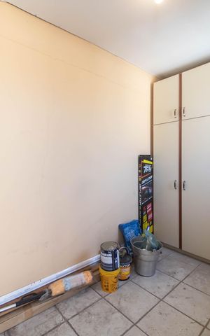 Casa à venda com 190m², 3 quartos e 2 vagasQuarto de Serviço