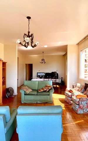 Apartamento à venda com 180m², 4 quartos e 1 vagaSala