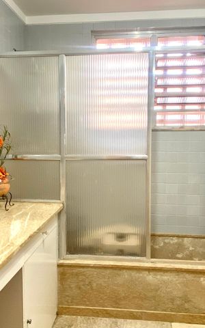 Apartamento à venda com 180m², 4 quartos e 1 vagaBanheiro 1