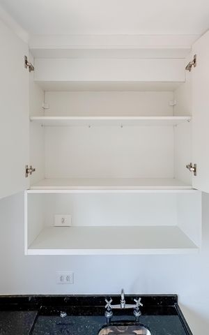 Studio para alugar com 26m², 1 quarto e sem vaga Studio para alugar com 26m², 1 quarto e sem vagaCozinha - Armários