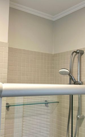 Apartamento à venda com 140m², 3 quartos e sem vaga Apartamento à venda com 140m², 3 quartos e sem vagaBanheiro da Suíte 1