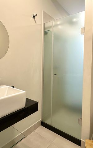 Apartamento à venda com 140m², 3 quartos e sem vaga Apartamento à venda com 140m², 3 quartos e sem vagaBanheiro Social