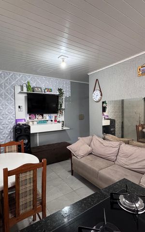 Casa à venda com 44m², 2 quartos e 2 vagas Casa à venda com 44m², 2 quartos e 2 vagasSala