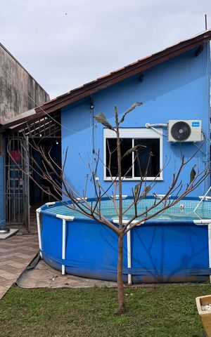 Casa à venda com 44m², 2 quartos e 2 vagas Casa à venda com 44m², 2 quartos e 2 vagasÁrea Externa