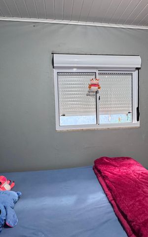 Casa à venda com 44m², 2 quartos e 2 vagas Casa à venda com 44m², 2 quartos e 2 vagasQuarto 2