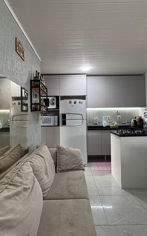 Casa à venda com 44m², 2 quartos e 2 vagas Casa à venda com 44m², 2 quartos e 2 vagasSala