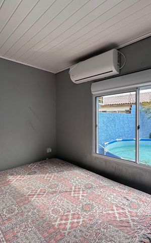 Casa à venda com 44m², 2 quartos e 2 vagas Casa à venda com 44m², 2 quartos e 2 vagasQuarto 1