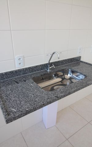 Apartamento à venda com 46m², 2 quartos e 1 vagaCozinha e Área de Serviço