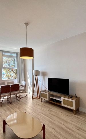 Apartamento à venda com 100m², 3 quartos e sem vaga Apartamento à venda com 100m², 3 quartos e sem vagaSala