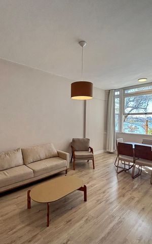 Apartamento à venda com 100m², 3 quartos e sem vaga Apartamento à venda com 100m², 3 quartos e sem vagaSala