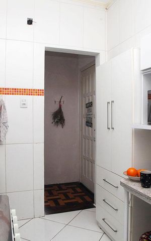 Apartamento à venda com 63m², 2 quartos e sem vagaCozinha e Área de Serviço