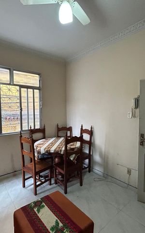 Casa à venda com 66m², 2 quartos e sem vagaSala