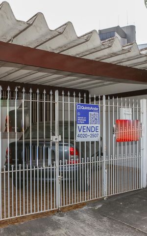 Casa para alugar com 150m², 2 quartos e 1 vaga Casa para alugar com 150m², 2 quartos e 1 vagaFachada
