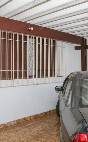 Casa para alugar com 150m², 2 quartos e 1 vaga Casa para alugar com 150m², 2 quartos e 1 vagaGaragem