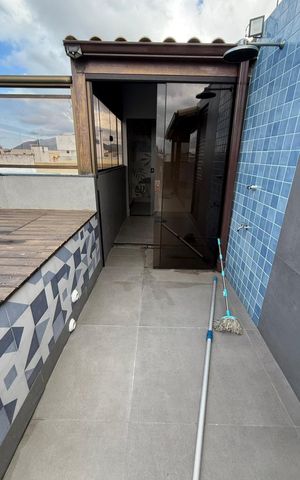 Apartamento à venda com 221m², 4 quartos e 3 vagas Apartamento à venda com 221m², 4 quartos e 3 vagasPiscina