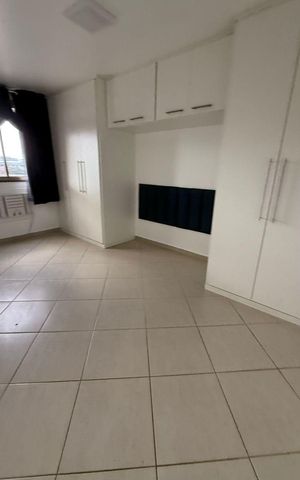 Apartamento à venda com 221m², 4 quartos e 3 vagas Apartamento à venda com 221m², 4 quartos e 3 vagasQuarto 2