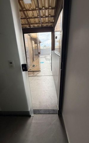 Apartamento à venda com 221m², 4 quartos e 3 vagas Apartamento à venda com 221m², 4 quartos e 3 vagasLavabo