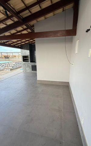 Apartamento à venda com 221m², 4 quartos e 3 vagas Apartamento à venda com 221m², 4 quartos e 3 vagasÁrea Externa