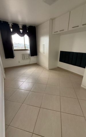 Apartamento à venda com 221m², 4 quartos e 3 vagas Apartamento à venda com 221m², 4 quartos e 3 vagasQuarto 2