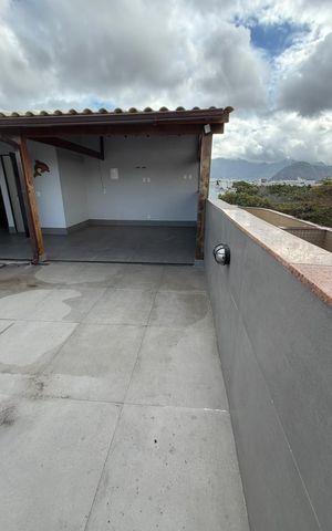 Apartamento à venda com 221m², 4 quartos e 3 vagas Apartamento à venda com 221m², 4 quartos e 3 vagasÁrea Externa