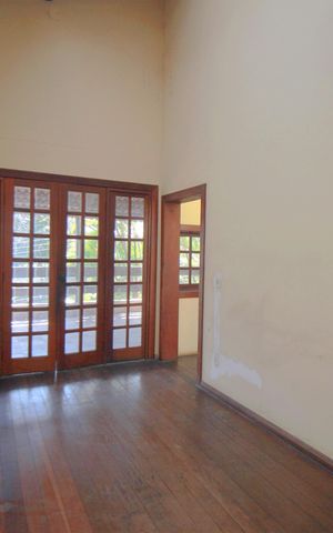 Casa à venda com 793m², 6 quartos e 3 vagasSala de TV