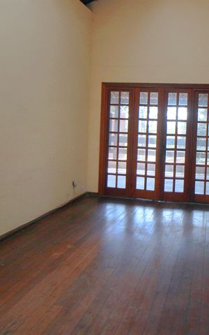 Casa à venda com 793m², 6 quartos e 3 vagasSala de TV