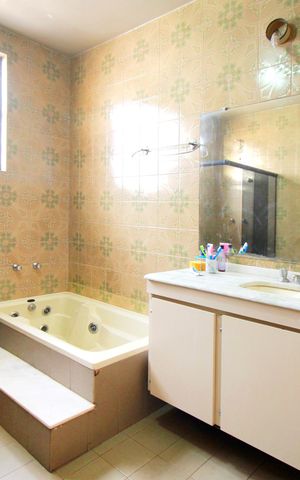 Casa à venda com 793m², 6 quartos e 3 vagasBanheiro da Suíte