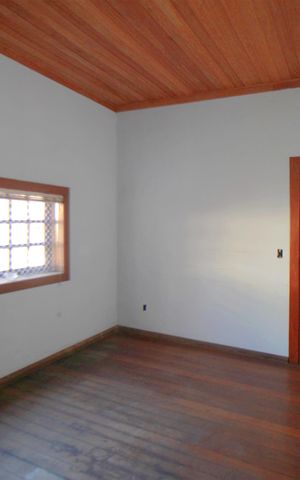 Casa à venda com 793m², 6 quartos e 3 vagasQuarto 1