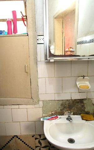 Casa à venda com 190m², 3 quartos e 4 vagasBanheiro
