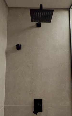 Apartamento à venda com 127m², 3 quartos e 1 vaga Apartamento à venda com 127m², 3 quartos e 1 vagaBanheiro da Suíte 1
